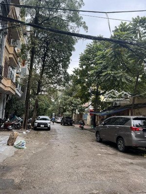 bán nhà mới 7 tầng thang máy ô tô tránh kinh doanh trần quang diệu 42m giá chỉ 13.2 tỷ