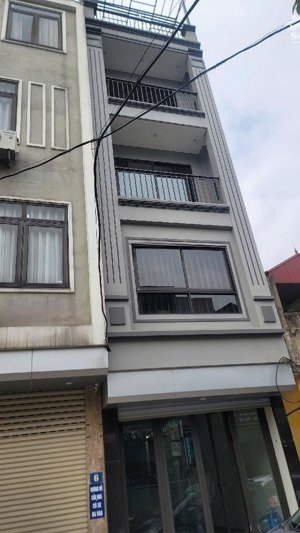 lô góc kinh doanh vàng hàng hiếm việt hưng sổ đỏ sẵn giao dịch 5 tầng lô góc 40m2 x giá 12.5 tỷ