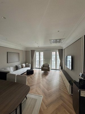 cho thuê căn hộ 2pn, 2wc, 130m2 giá tốt tại pacific place lh: 