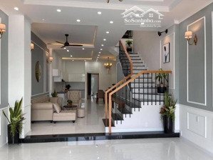 bán nhà riêng gần linh đàm, hà nội, giá 5,7 tỷ, 30/35m2, nhiều tiện ích