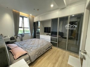 rẻ nhất thị trường. cho thuê 3 ngủ 2 vệ sinh full đồ giá 23.5tr tại d''capitale