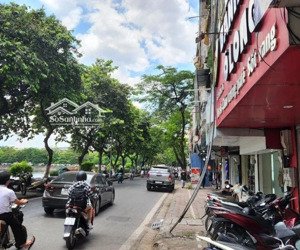 view hồ kd! vỉa hè 2 ôtô tránh, thang máy, đang thuê dt ~1tỷ/năm 70m2 8t, giá 35tỷ pháp lý sạch đẹp