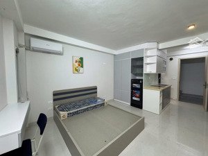 nhà đẹp trung tâm đống đa 6 tầng sau 1 nhà ra phố 7,9 tỷ. diện tích 30m², nở hậu