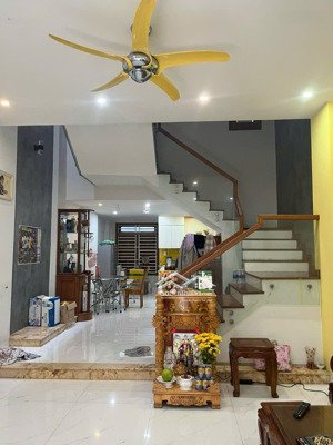 siêu hót chỉ 7,2 tỷ bạn đã sở hữu nhà mt đường bế văn đàn- tttp