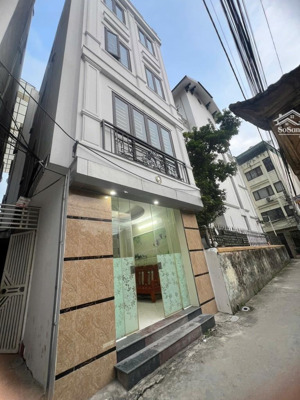 bán nhà bát khối, quận long biên, ô tô đỗ cửa, lô góc, 03pn, 5,4 tỷ