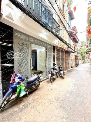 bán nhà trương định, xây mới hiện đại, ô tô đỗ cửa vào nhà, 43m 5 tầng 6 phòng, sổ đỏ chính chủ