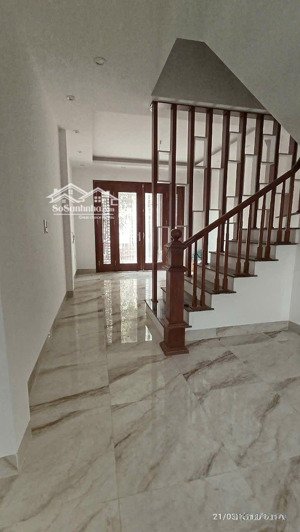 giảm giá 300tr, chính chủ cần bán gấp nhà trường sp tdtt - chương mỹ - 4 tầng. nhỉnh 3tỷ