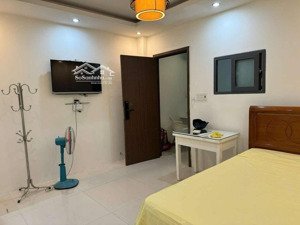 bán gấp chvd lạc long quân, xe hơi đỗ cửa, 84m2, dòng tiền ổn định 450tr/năm, shr, chi 10,9 tỷ