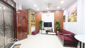 bán nhà bát khối, 40m2, 5 tầng mới, ô tô dừng đỗ ngày đêm sát nhà, giá chỉ 5.8 tỷ