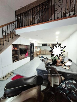 bán nhà cách mạng tháng 8 - dt 4 x 10 - kc 3 tầng - giá 5.9 tỷ tl