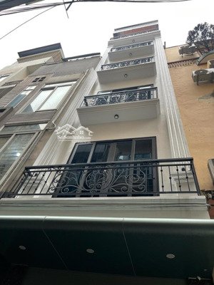 cách 2 nhà ra oto tránh, nhà mới thang máy full nt ngõ thông kinh doanh. 57m2 5t mt4,5m giá 13,5tỷ