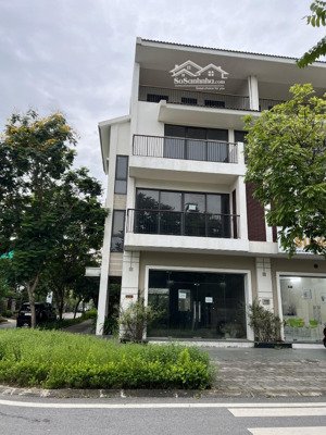 bán shophouse góc siêu đẹp - kđt sunny garden city, quốc oai - vị trí đắc địa