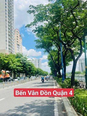 bán nhà hẻm xe hơi bến vân đồn một đời chủ