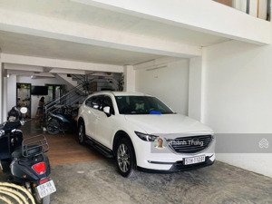 hàng hiếm, bán nhà mặt tiền đồng văn cống, sát tthc thủ đức. nhà 1 trệt 3 lầu 110m2. 15,8 tỷ tl