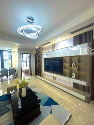 bán cc 2pn tại hà nội center point. vị trí vàng lvl, 5,85 tỷ, 60m2, thanh xuân, hn. sang, xịn, mịn