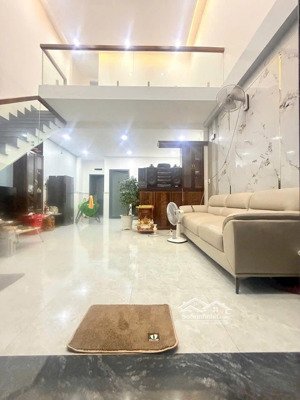 nhà gác lửng 60m2 tân đông hiệp