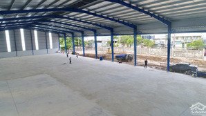 cho thuê kho xưởng 1350m2 mới xây 100% mặt tiền lê văn khương, p. thới an, q. 12