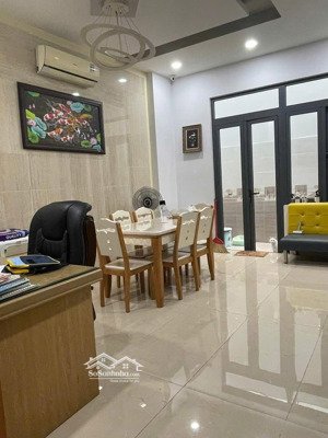 hot! bán nhà biệt thự sân vườn lê đức thọ p.15 gò vấp . lh/ điệp 