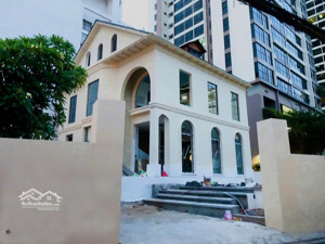 góc siêu hiếm bán nhà khu thảo điền, quận 2, lô góc 2 mặt tiền đầu tư đảm bảo sinh lời cao.