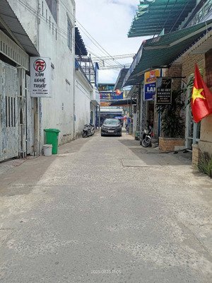 bán nhà 2 tầng kiệt rộng 256/2 âu cơ kiệt ô tô 5m hoà khánh bắc liên chiểu chỉ 3tyxx