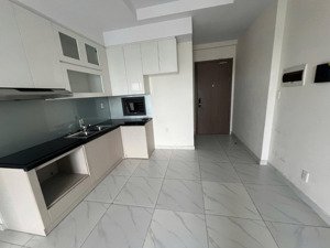 cho thuê nhanh căn 2pn nội thất cơ bản chung cư happy one phú hoà, giá thuê 5tr/th