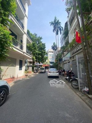 bán nhà phân lô ô tô tránh phố ngụy như kon tum, thanh xuân. tặng gpxd 7 tầng. giá hơn 18 tỷ.