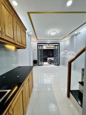 dt 42m2 - 3 phòng ngủ 3wc - sân thượng - hẻm rộng thoáng