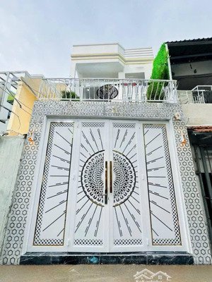 nhà đường số quận 7 - 3 tầng 87m2 - chỉ 8.7 tỷ