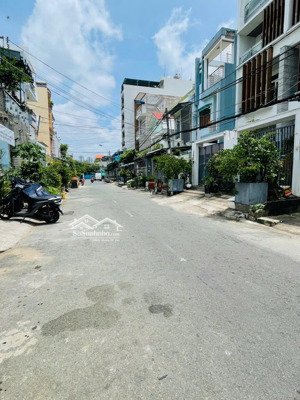 chính chủ cần bán nhà đẹp đường số 51, phường tân quy, quận 7 gần lotte mart