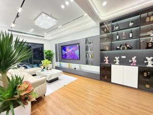 chậm 1 giây tiếc cả đời. căn đẹp vừa ra - 5,5 tỷ - 96m2 - sẵn sổ - full đồ - gọi ngay 