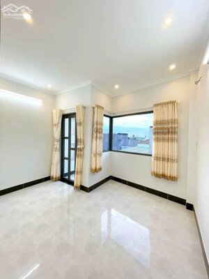 Cho thuê nhà hẻm liên tổ 12 – 20 đường nguyễn văn cừ, gần lotte mart