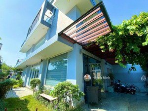 bán biệt thự khu cao cấp quốc hương, p. thảo điền, q2( 8,5x22-3 tầng -gía: 36 tỷ