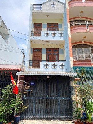 hẻm 7m nhựa khu vip - sạch sẽ , gần aeon tân phú - 3 lầu kiên cố