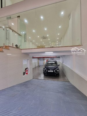 mặt phố quận thanh xuân 57 tỷ - 110m2 x 9 tầng - mt 6m - phân lô - vỉa hè - ô tô tránh - thang máy