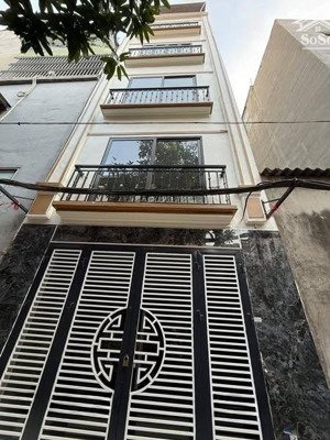 chính chủ bán nhà 34 m, 5 tầng, nhỉnh 5 tỷ, đa sỹ kiến hưng, hà đông. ô tô kinh doanh.