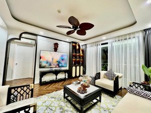 chính chủ bán căn hộ chung cư 103m2 căn góc thoáng 3 phòng ngủ lh 