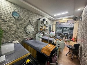 chính chủ bán nhà mặt ngõ văn hương - dt 33 m2 - giá 7.7 tỷ mặt ngõ thông - vừa ở vừa kd tốt