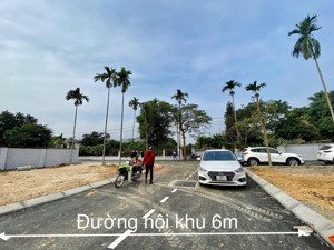 93m2 thôn 7 phú cát quốc oai gần cn cao hoà lạc đh quốc gia hà nội