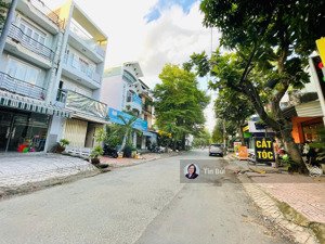 bán nhà 4 tầng mới cứng, hoàn công đủ, mặt tiền d3 kinh doanh sầm uất. sẵn dòng tiền,kế global city