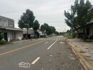 đất đẹp chánh phú hòa full thổ cư vị trí siêu tiện ích giá 1.650 tỷ liên hệ 