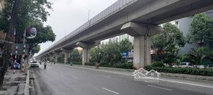 mặt phố tô hiệu 52 m, 7 tầng, thang máy, nhỉnh 15 tỷ, vỉa hè phân lô ô tô đậu ngày đêm.