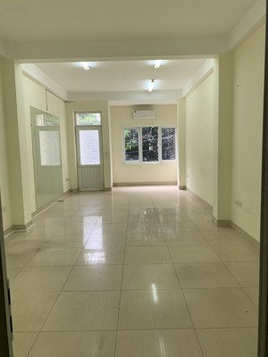 cho thuê nhà làm văn phòng hoặc gia đình s: 50m2x6 tầng