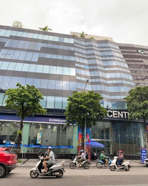 cho thuê nhà mặt phố hoàng cầu - đống đa | diện tích 260m2, mặt tiền 10m, view hồ hoàng cầu