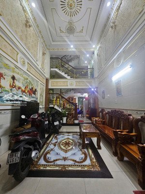 mặt tiền 4 tầng - 78m2 - ngang lớn gần 5m - kinh doanh đỉnh - xe hơi ngủ trong nhà giá 10.870ty