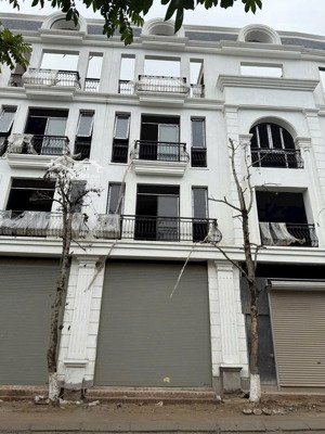 bán đất dự án phúc thành ba diện tích 75m2, giá 49tr/m2, liên hệ 