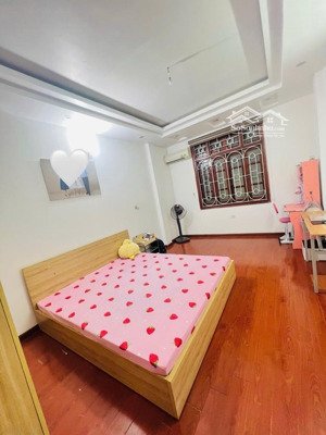 nhà lô góc 38m2 phú đô, 7,15 tỷ - thoáng mát, tràn ngập ánh sáng, ngõ thông, gần ô tô