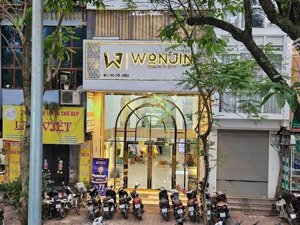 hiếm! cho thuê mặt bằng kinh doanh phố hàng bông, dt 120m2 x 3 tầng, mt 6m kinh doanh mọi mô hình