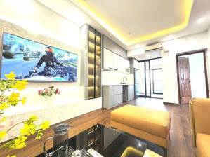 chính chủ bán căn 2pn tại ha noi center point, full nội thất, ban công đn. lh mtg)