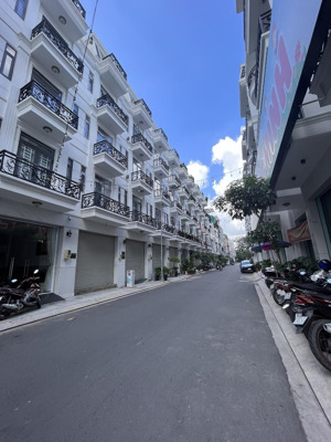 bán nhà riêng đẹp xuất sắc tại đường thoại ngọc hầu, phú thạnh, tân phú, 12,5 tỷ, 80m2