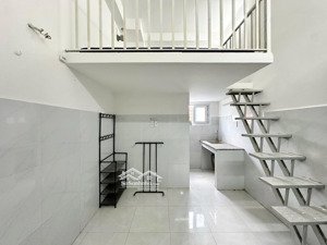 cho thuê phòng máy lạnh gác cao đường lê thị riêng q12
